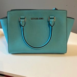 Michael Kors purse